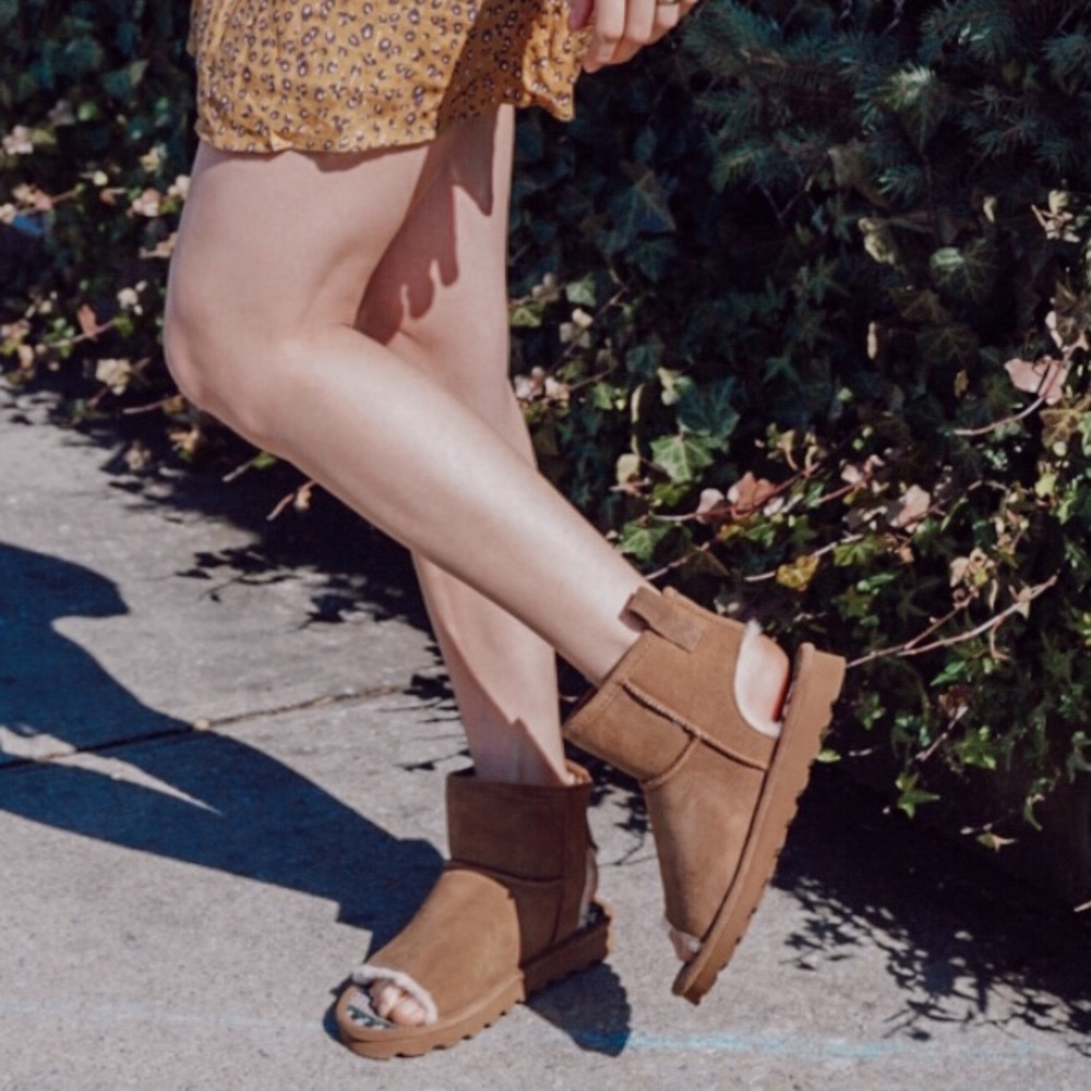 Shoe